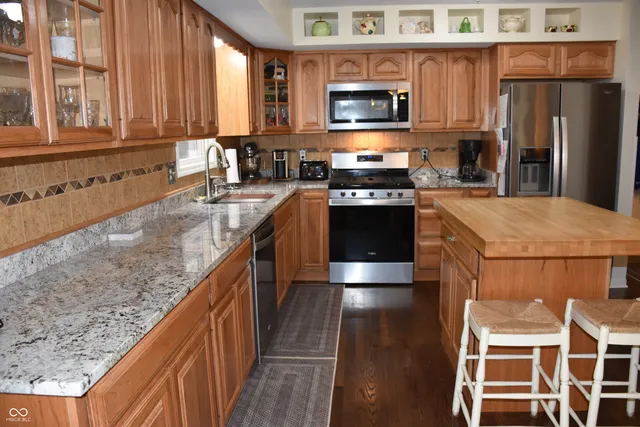 $510,000 | 2432 Stafford Place, Martinsville, IN 46151