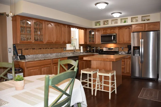 $510,000 | 2432 Stafford Place, Martinsville, IN 46151