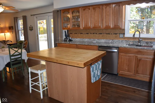 $510,000 | 2432 Stafford Place, Martinsville, IN 46151