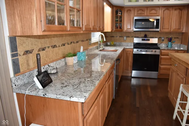 $510,000 | 2432 Stafford Place, Martinsville, IN 46151