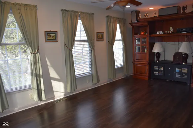 $510,000 | 2432 Stafford Place, Martinsville, IN 46151