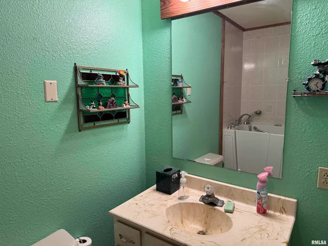 $149,000 | 8424 Bolen Store Road, Thompsonville, IL 62890