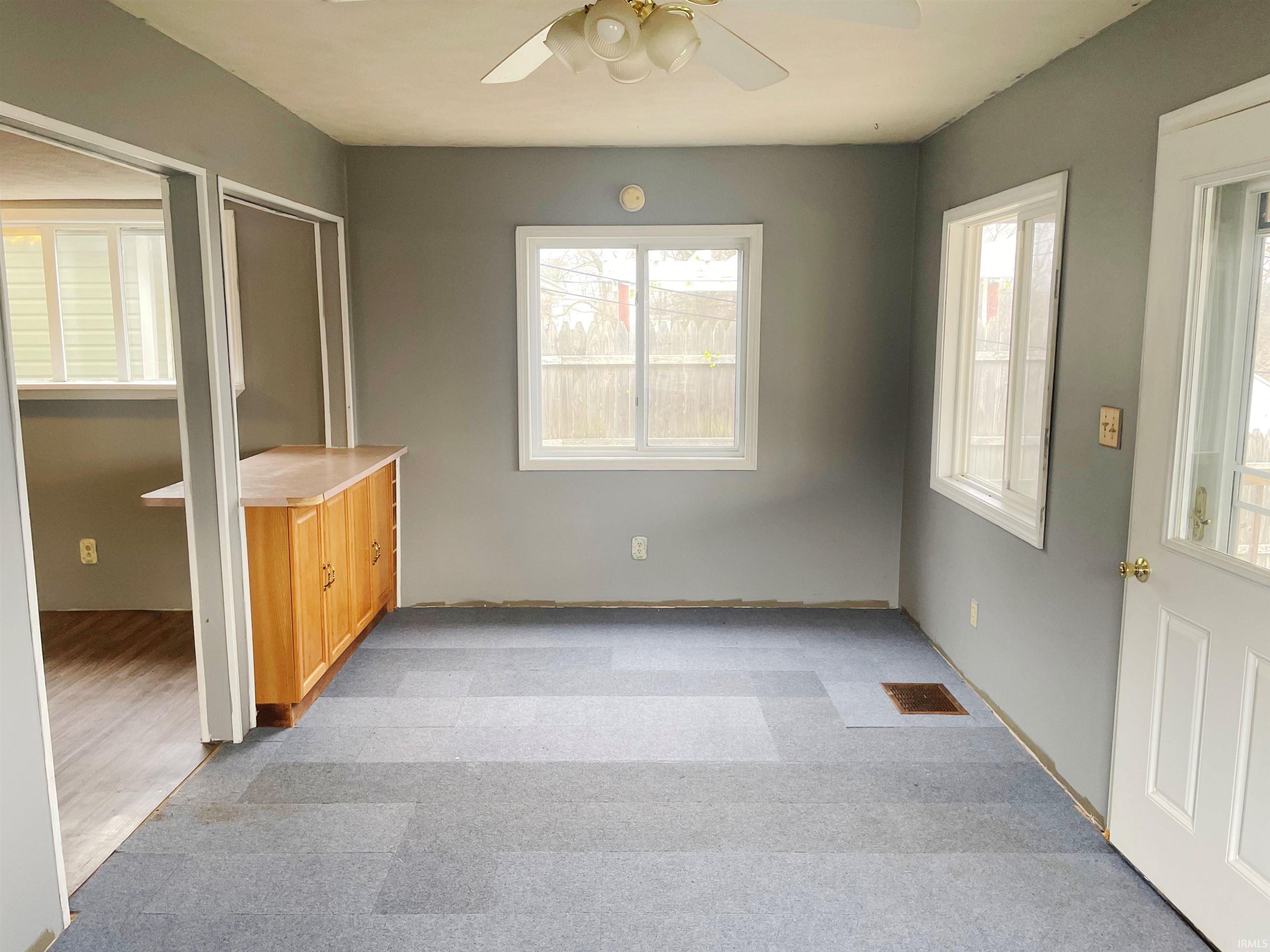 347 East Main Street Wabash, IN 46992 - Photo 10 of 31
