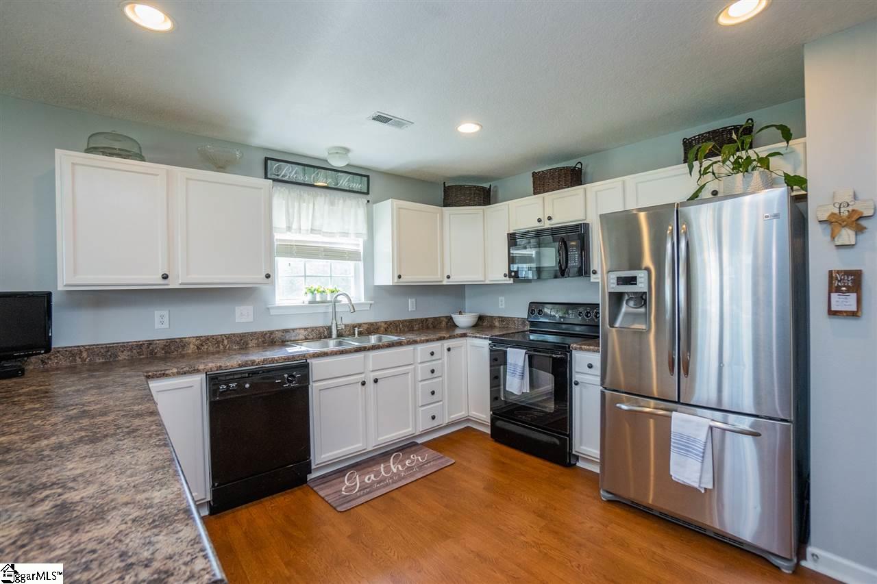 136 Palm Branch Way Anderson, SC 29621 - Photo 8 of 36