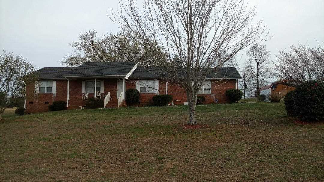 690 Ridgeville Church Road Inman, SC 29349 - Photo 2 of 5