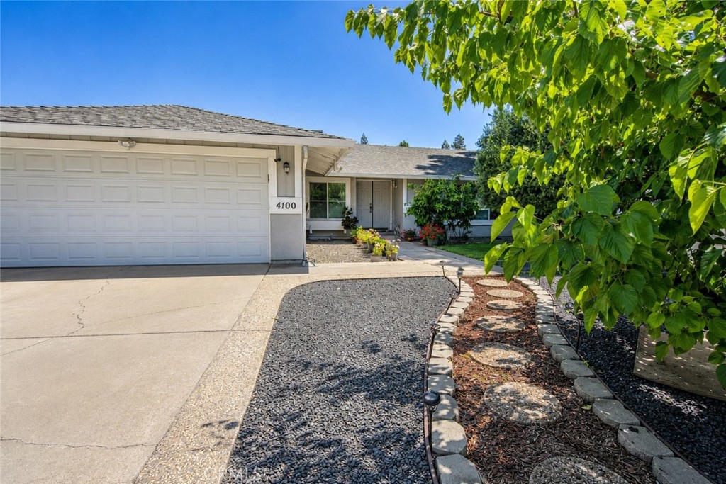 4100 Ahwahnee Court Modesto, CA 95356 - Photo 2 of 34