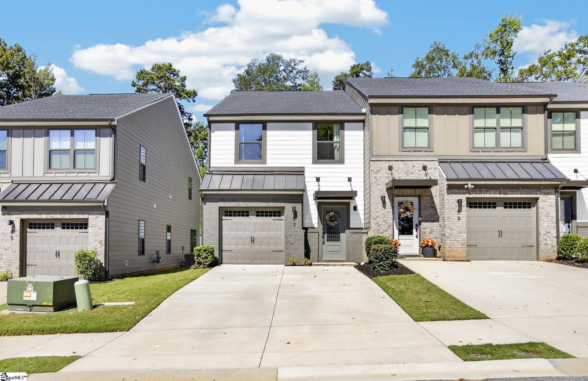 67 Connaught Court Mauldin, SC 29662 - Photo 1 of 41 Gallery Image 1