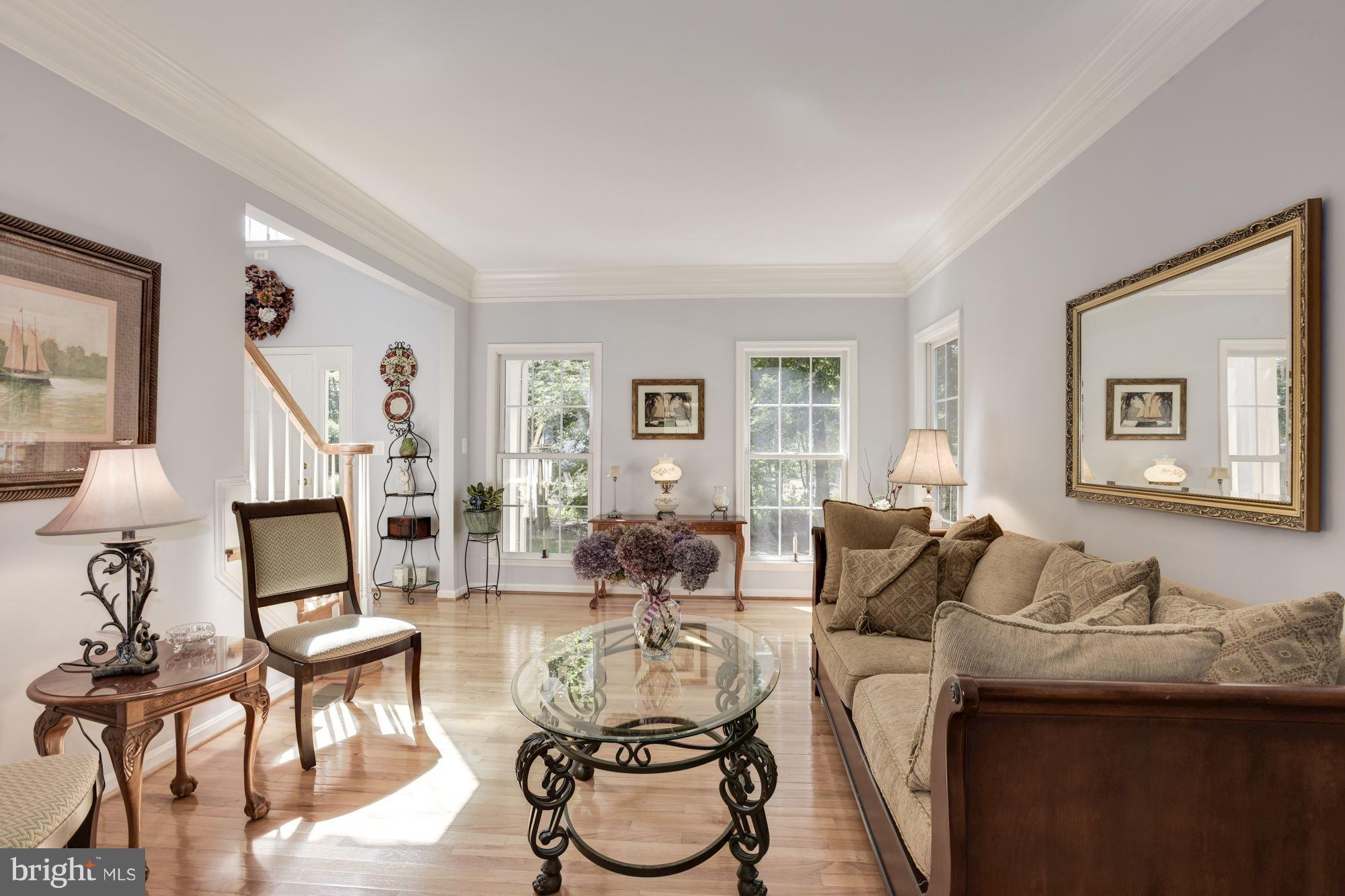 3842 Devonshire Road Hampstead, MD 21074 - Photo 5 of 30 Living room