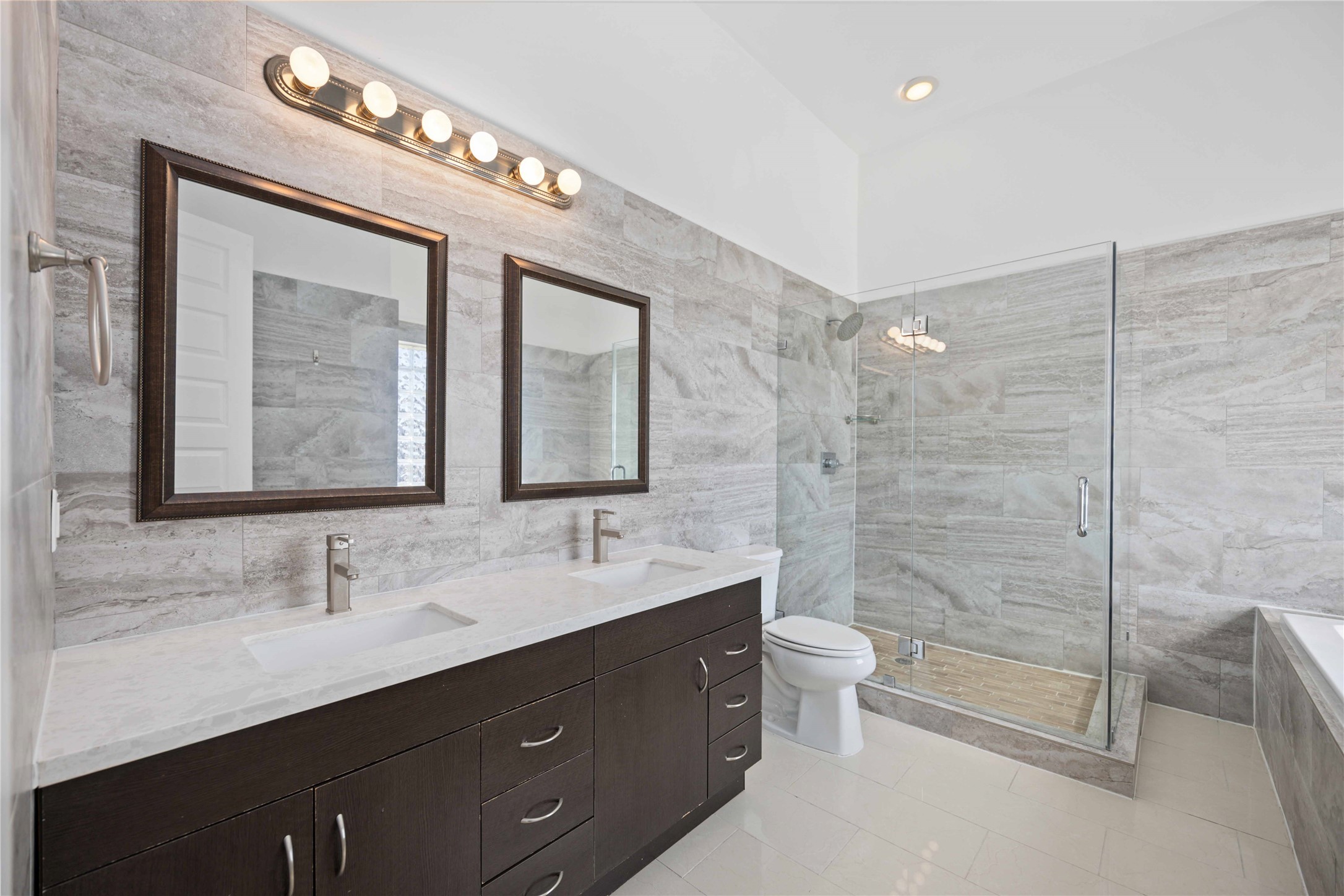 2211 Detering Street, Unit B Houston, TX 77007 - Photo 16 of 22