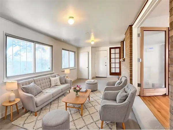 $2,700 | 13121 East 31st Avenue, Aurora, CO 80011