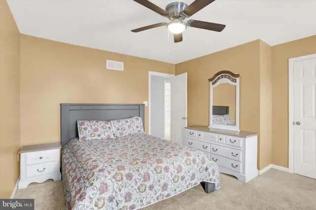 $460,000 | 123 Graystone Drive, Hummelstown, PA 17036