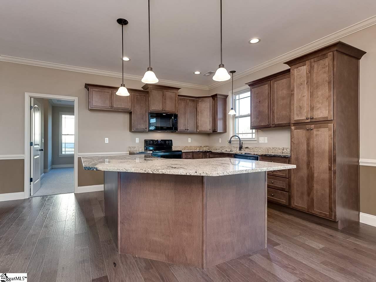 636 Sloan Road Lyman, SC 29365 - Photo 8 of 27