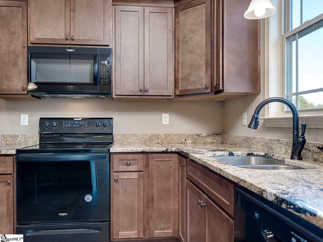 636 Sloan Road Lyman, SC 29365 - Photo 10 of 27