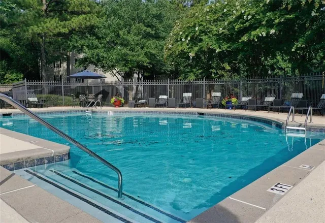 $1,910 | 9200 Roberts Drive, Unit 5504, Sandy Springs, GA 30350