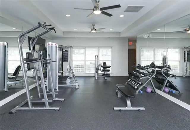 $1,910 | 9200 Roberts Drive, Unit 5504, Sandy Springs, GA 30350