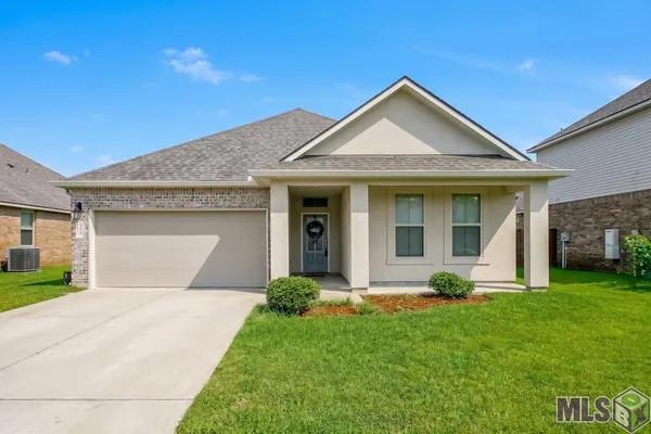 $280,000 | 34273 Garnet Lake Drive, Walker, LA 70785