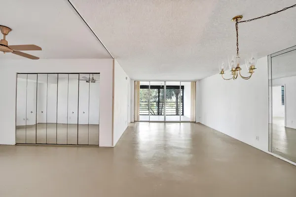 $259,900 | 1811 Sabal Palm Drive, Unit 203, Davie, FL 33324