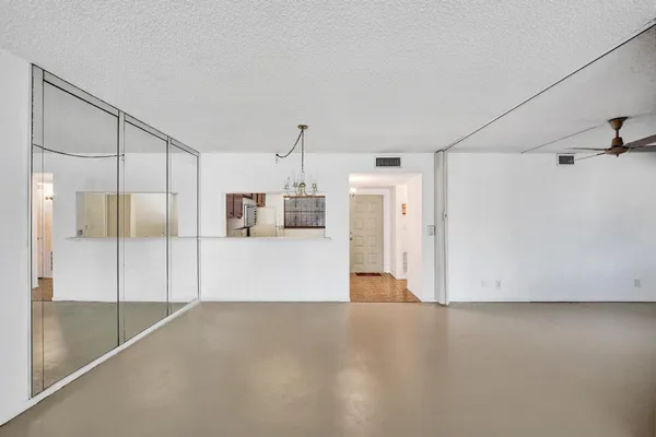 $259,900 | 1811 Sabal Palm Drive, Unit 203, Davie, FL 33324