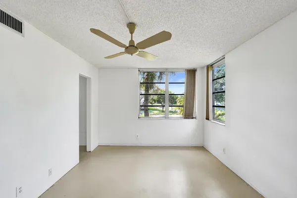 $259,900 | 1811 Sabal Palm Drive, Unit 203, Davie, FL 33324