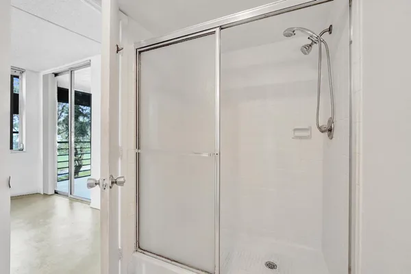 $259,900 | 1811 Sabal Palm Drive, Unit 203, Davie, FL 33324