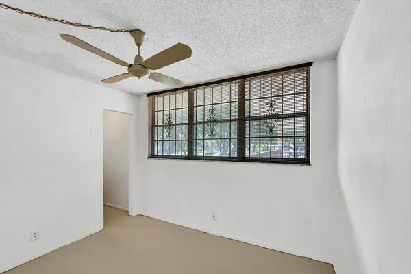 $259,900 | 1811 Sabal Palm Drive, Unit 203, Davie, FL 33324