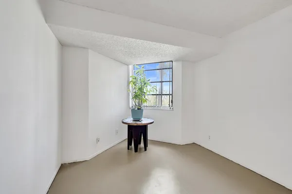 $259,900 | 1811 Sabal Palm Drive, Unit 203, Davie, FL 33324