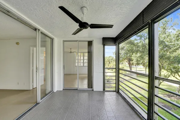 $259,900 | 1811 Sabal Palm Drive, Unit 203, Davie, FL 33324