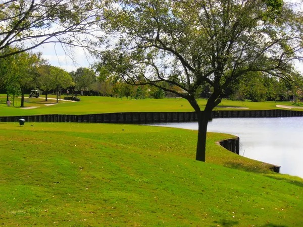 $259,900 | 1811 Sabal Palm Drive, Unit 203, Davie, FL 33324