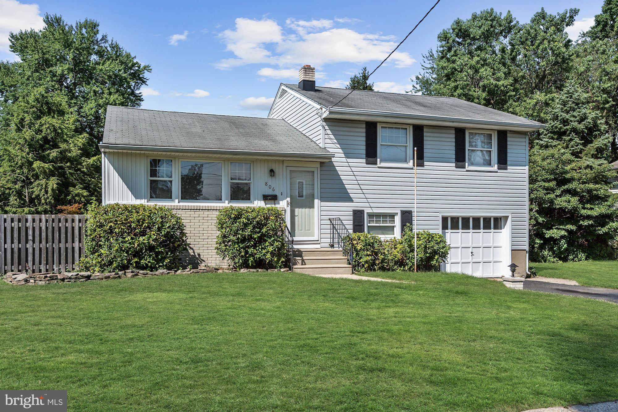 806 Cleveland Avenue Riverside, NJ 08075 - Photo 1 of 19 Front of Home with Driveway and Garage
