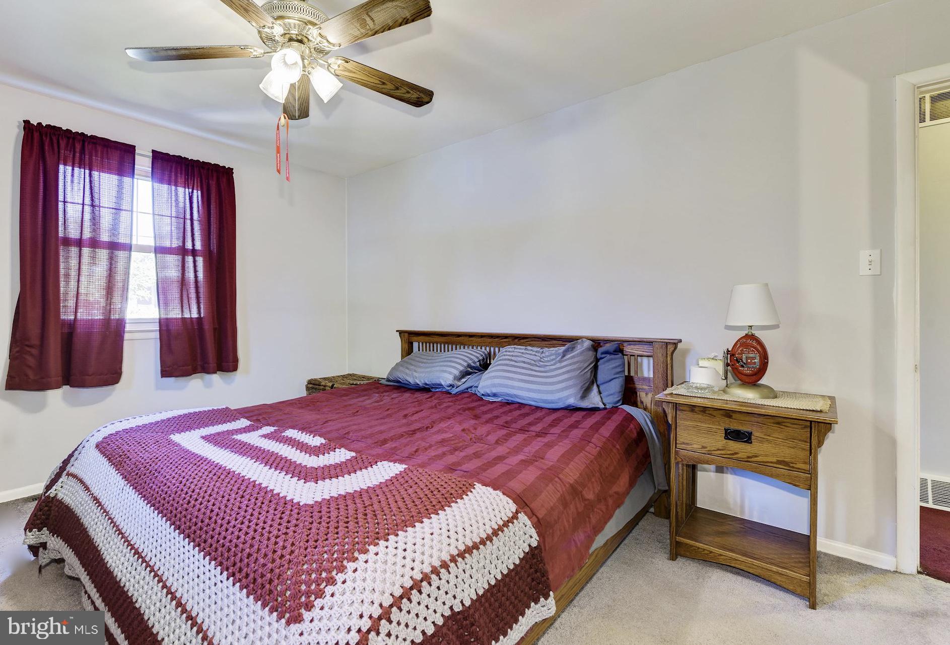 806 Cleveland Avenue Riverside, NJ 08075 - Photo 12 of 19 Master Bedroom
