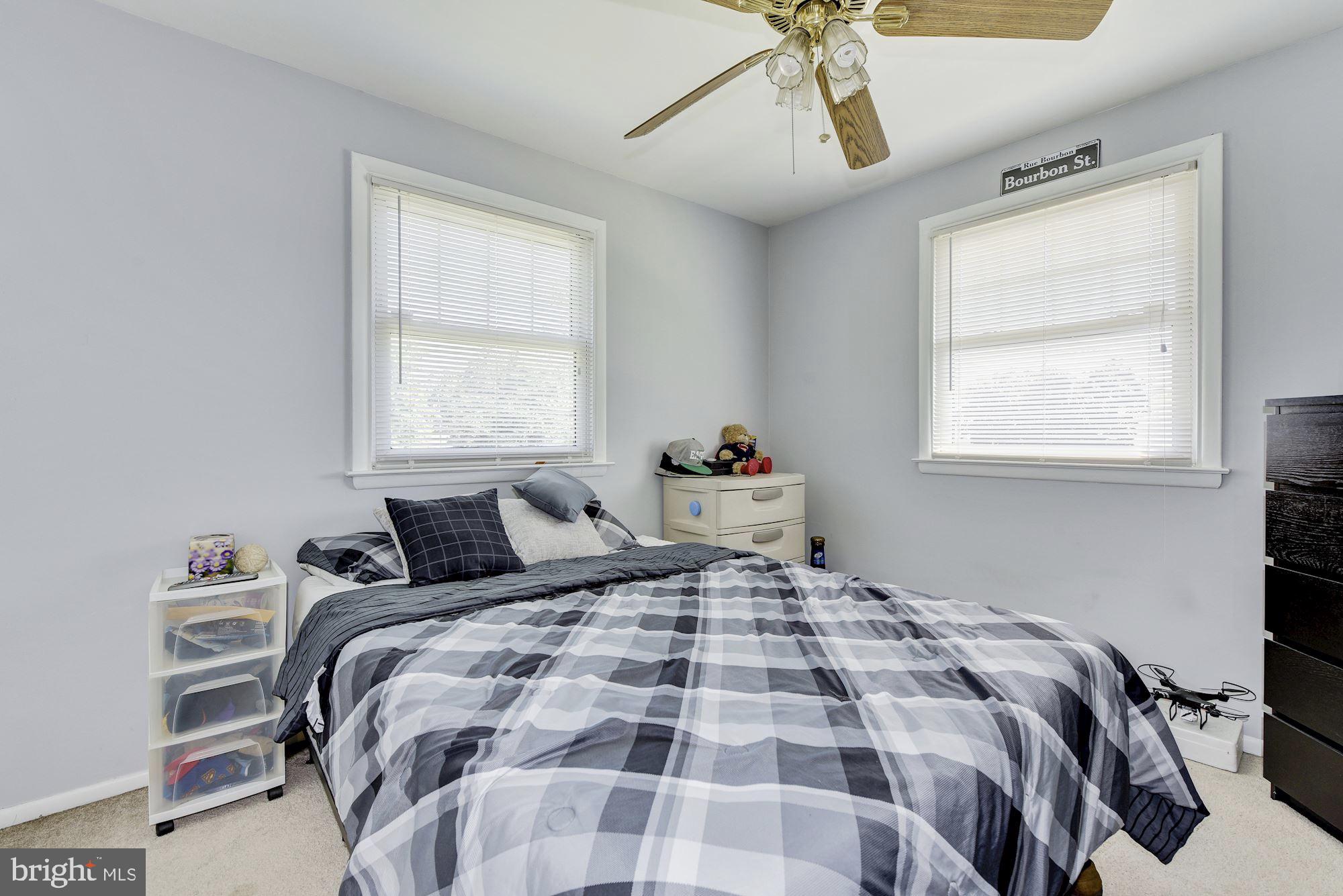 806 Cleveland Avenue Riverside, NJ 08075 - Photo 14 of 19 2nd Bedroom