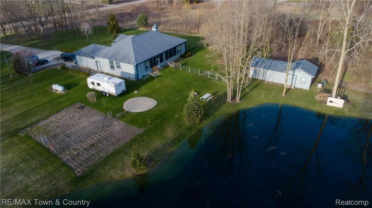 8041 West Frances Road Flushing, MI 48433 - Photo 63 of 72 60.jpg