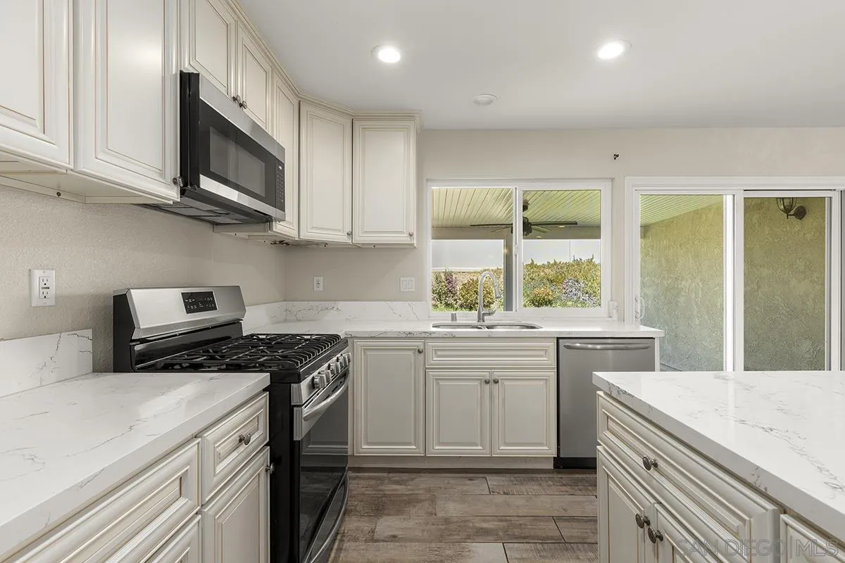 7938 Gaylen Road San Diego, CA 92126 - Photo 12 of 37 Gallery Image 12