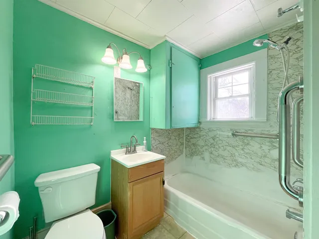 $200,000 | 113 Meadow Street, Littleton, NH 03561