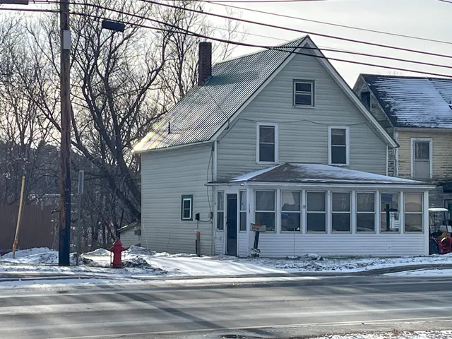 $200,000 | 113 Meadow Street, Littleton, NH 03561