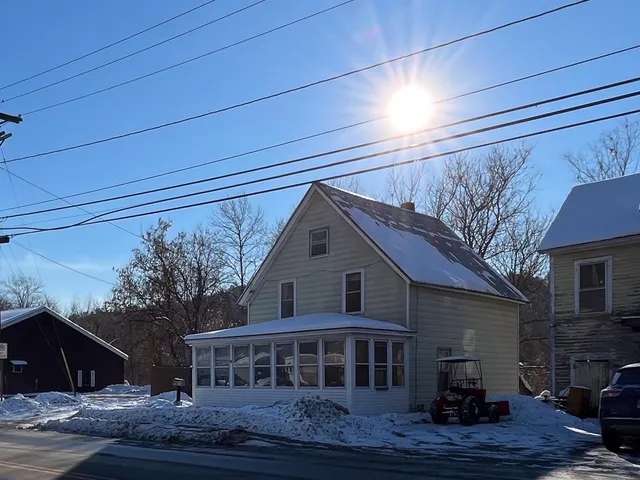 $200,000 | 113 Meadow Street, Littleton, NH 03561