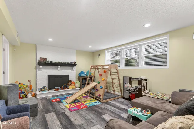 $369,900 | 195 Woodstock Lane, Bristol, VA 24201