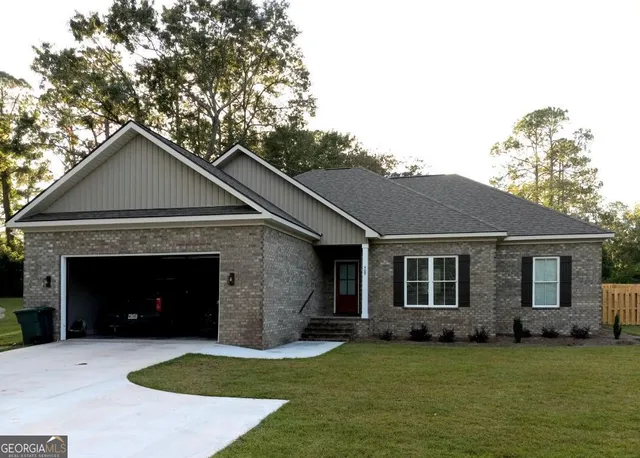 $700 | 409 North North Main Street, Statesboro, GA 30458