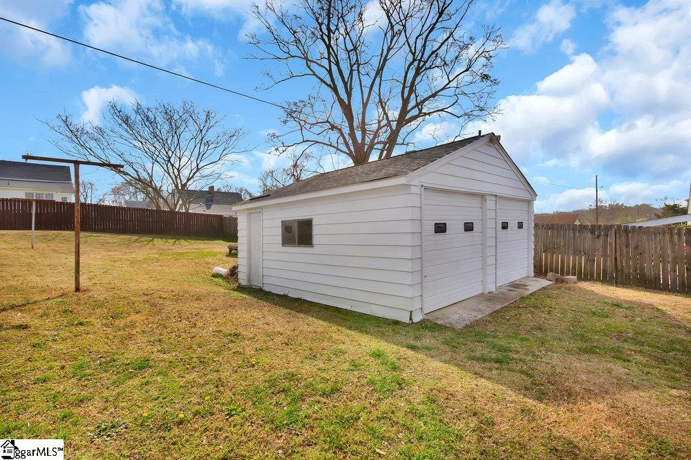 16 Spring Street Piedmont, SC 29673 - Photo 17 of 20 Gallery Image 17