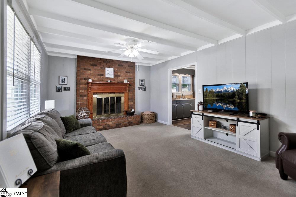 16 Spring Street Piedmont, SC 29673 - Photo 4 of 20 Gallery Image 4
