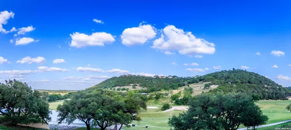 $329,900 | 20 Tapatio Drive East, Unit 305, Boerne, TX 78006