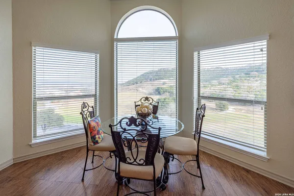 $329,900 | 20 Tapatio Drive East, Unit 305, Boerne, TX 78006