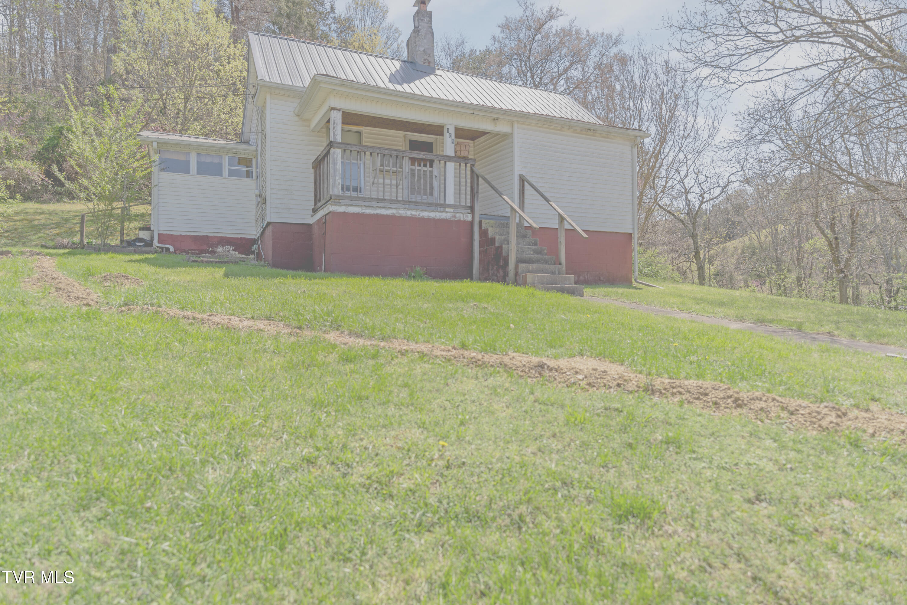 104 Lautner Road Bulls Gap, TN 37711 - Photo 19 of 36 DSC06603