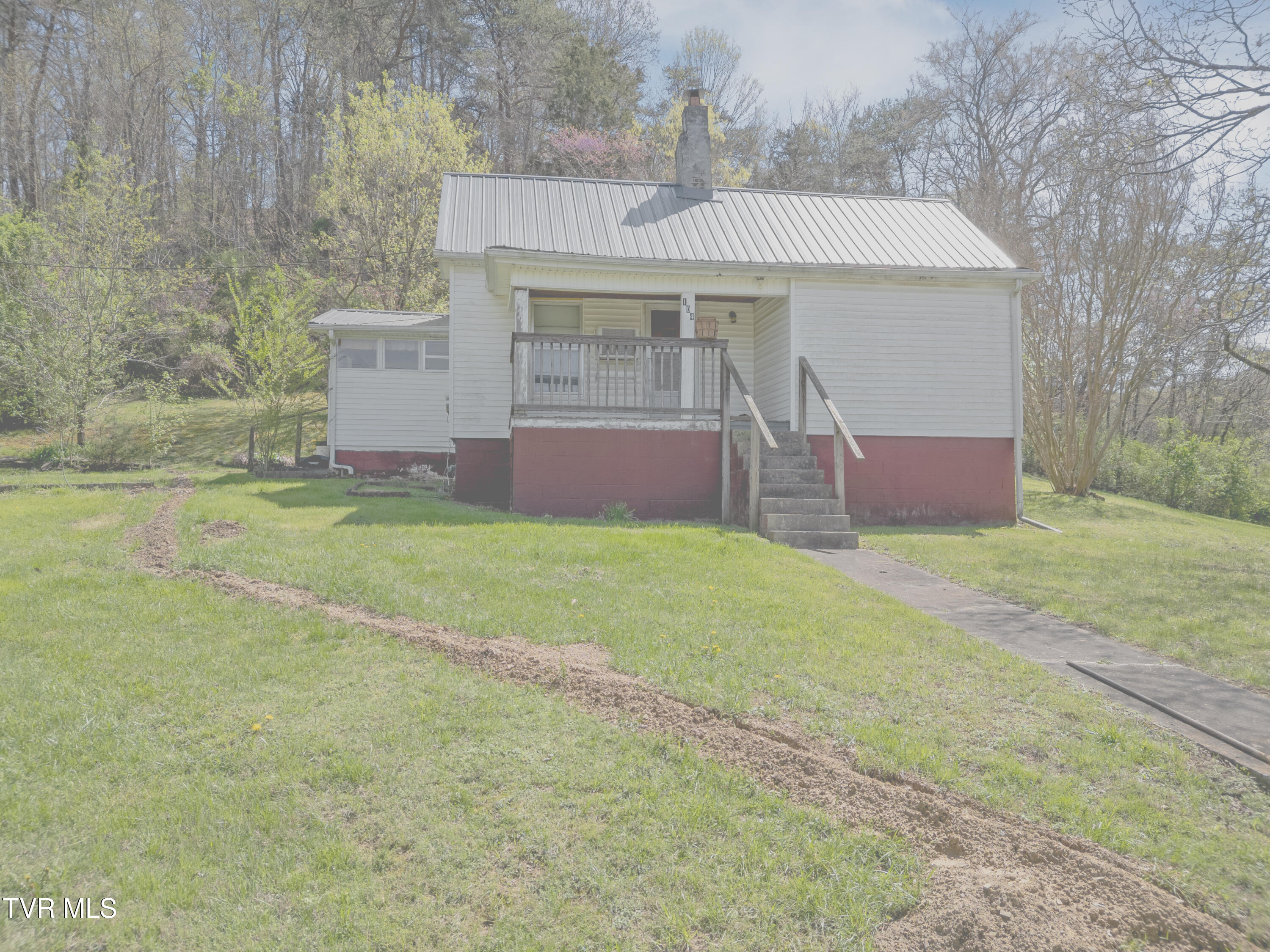 104 Lautner Road Bulls Gap, TN 37711 - Photo 2 of 36 DJI_0098