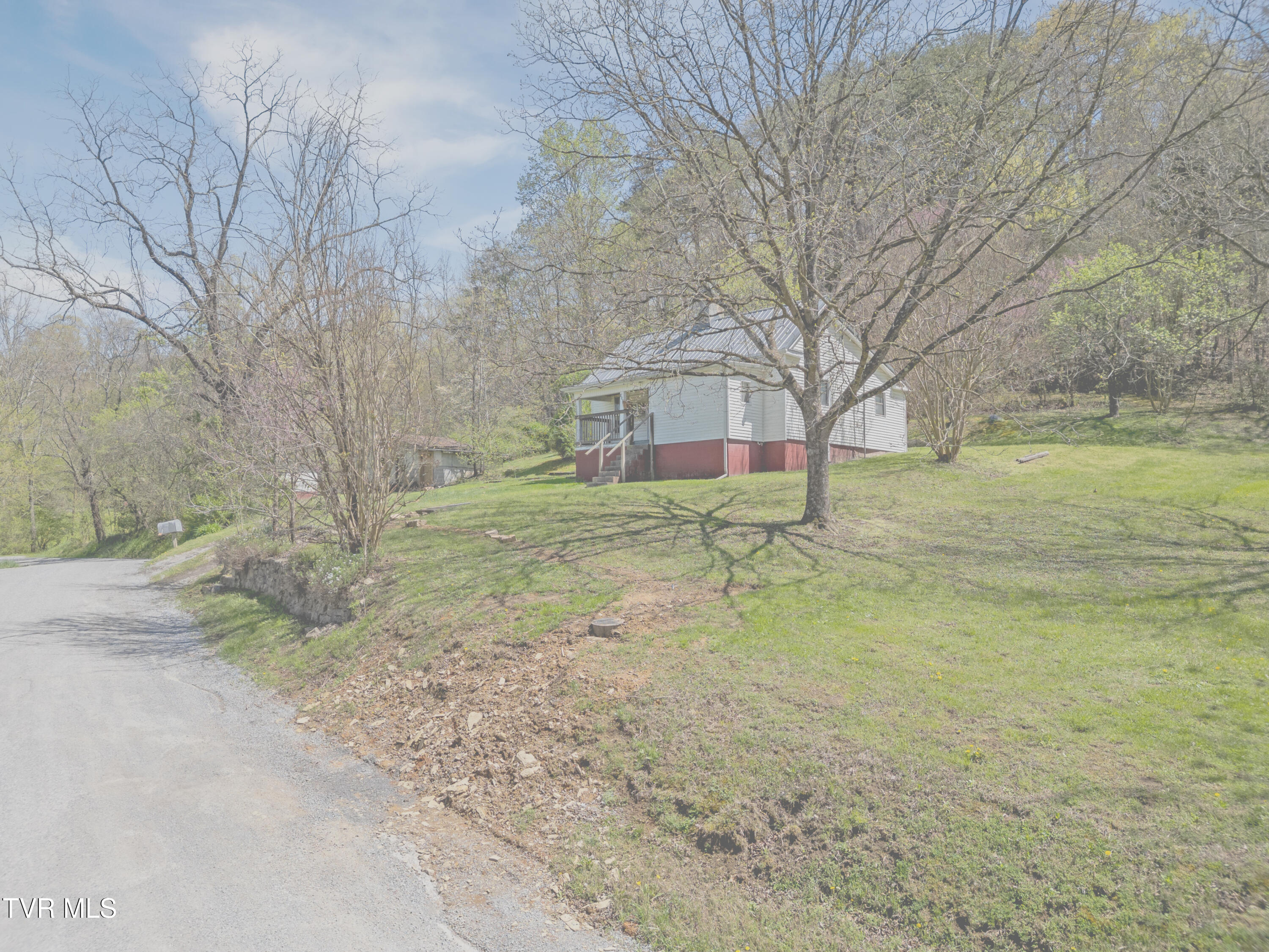 104 Lautner Road Bulls Gap, TN 37711 - Photo 3 of 36 DJI_0100