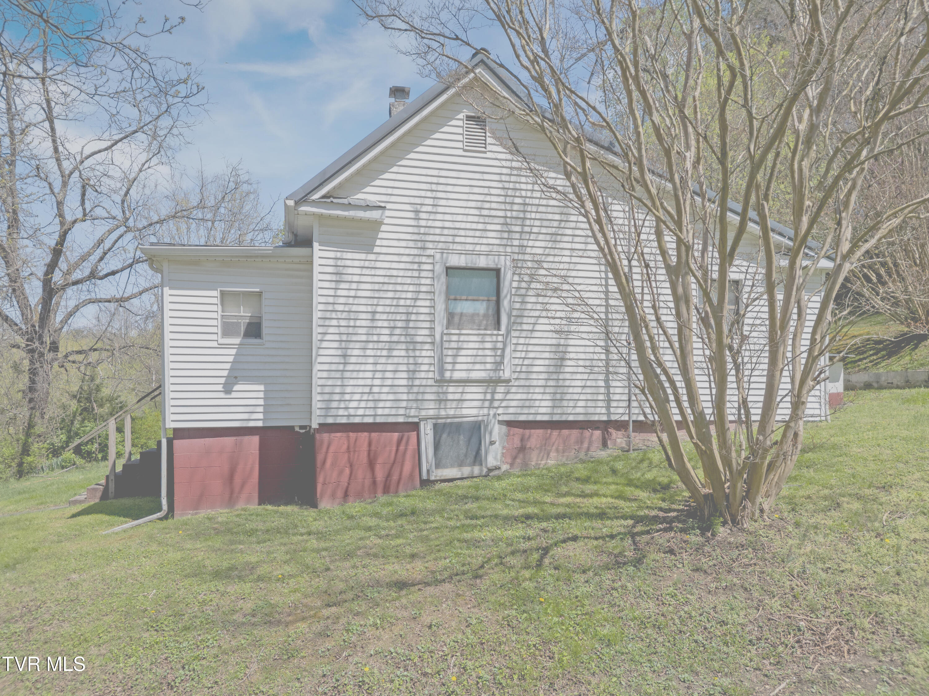 104 Lautner Road Bulls Gap, TN 37711 - Photo 6 of 36 DJI_0103