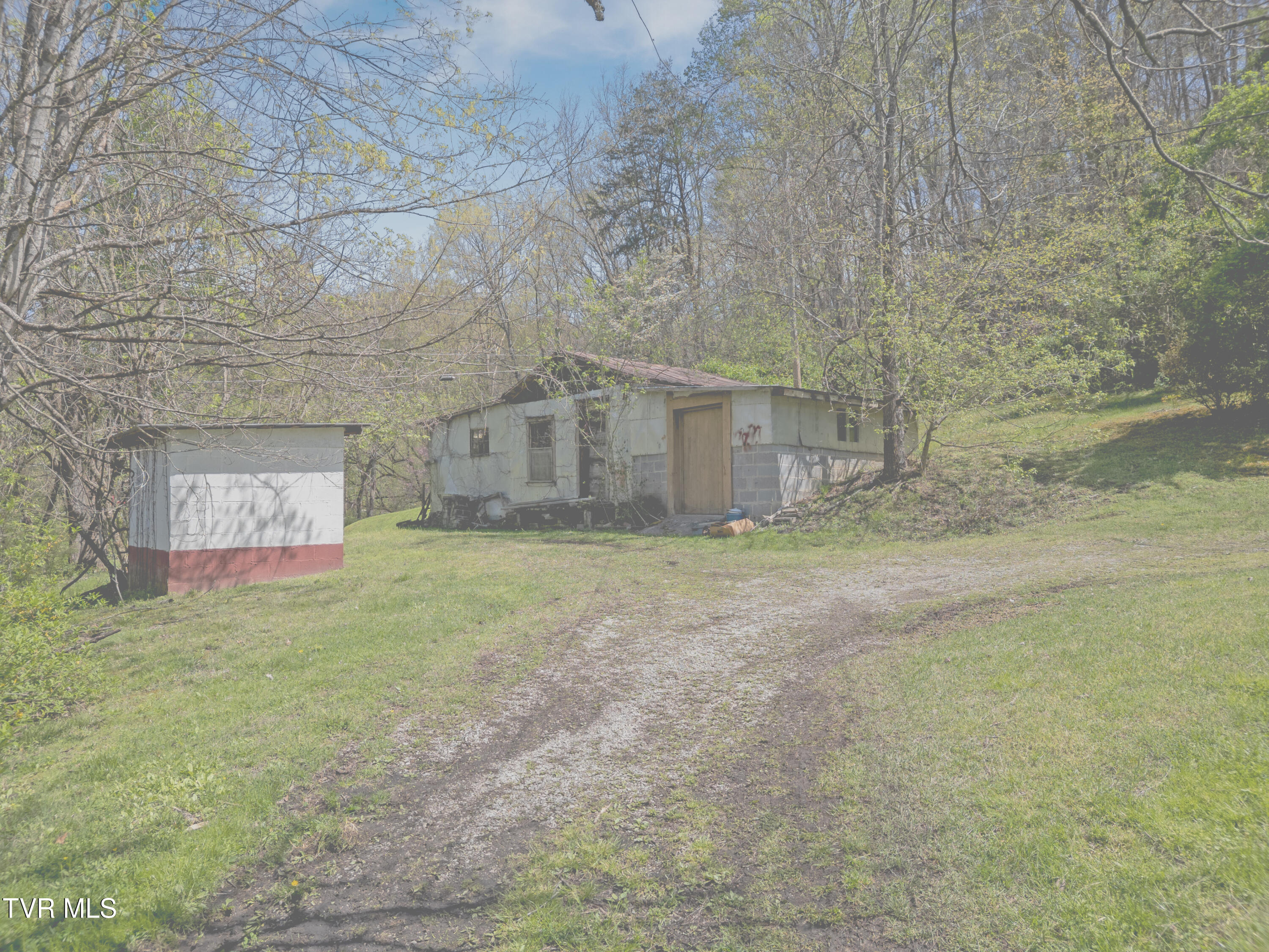 104 Lautner Road Bulls Gap, TN 37711 - Photo 9 of 36 DJI_0106