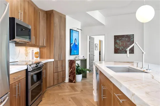 $925,000 | 1080 Peachtree Street Northeast, Unit 2503, Atlanta, GA 30309