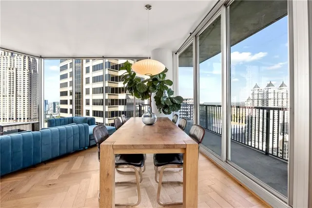 $925,000 | 1080 Peachtree Street Northeast, Unit 2503, Atlanta, GA 30309