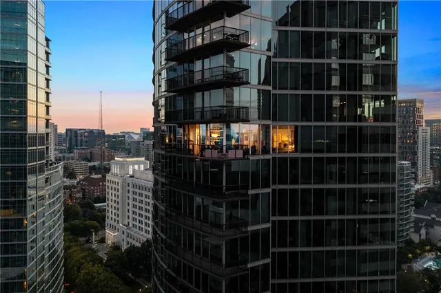 $925,000 | 1080 Peachtree Street Northeast, Unit 2503, Atlanta, GA 30309